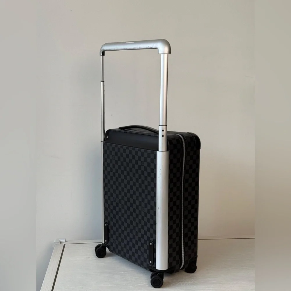 Louis  Vuitton Horizon 50 Suitcase In Damier Graphite Canvas